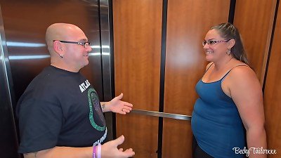 Becky Tailor penetrates her fattest fan - Going down?